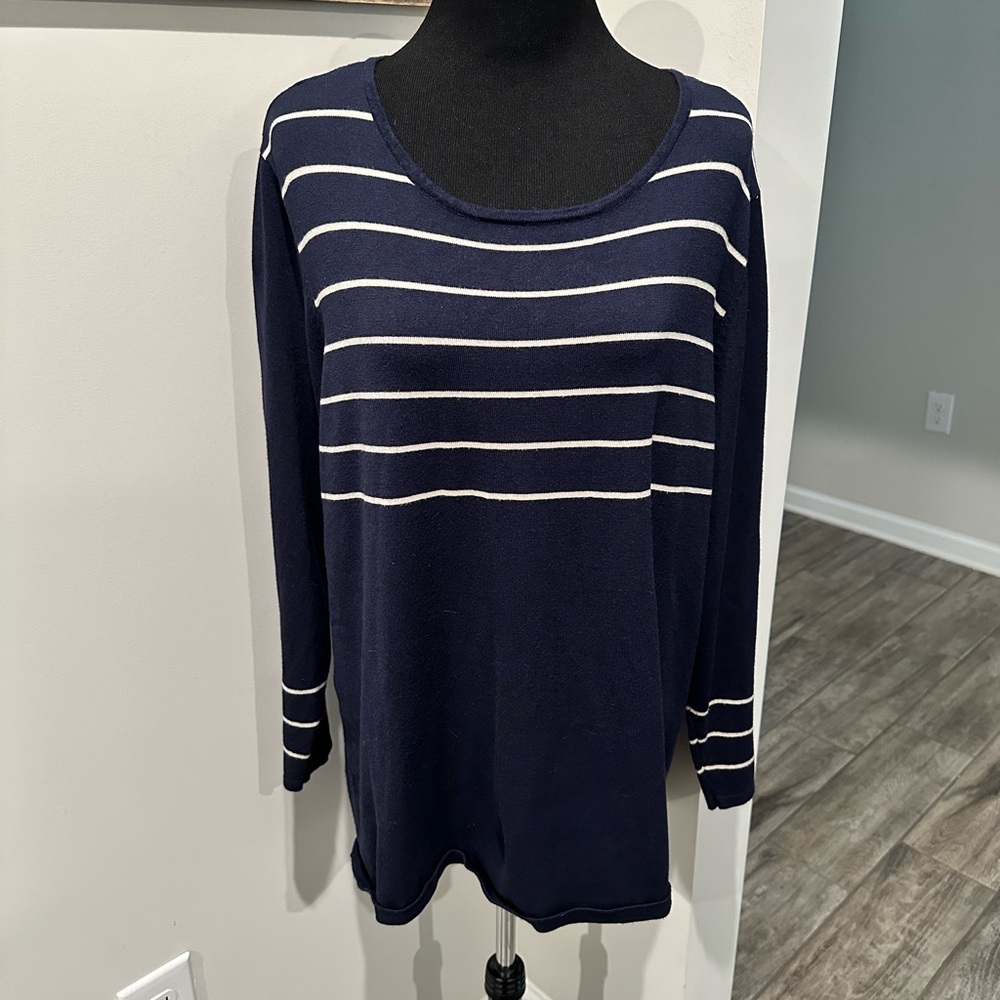 Lety & Me Split Back Button Detail Sweater - image 3